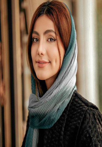 نینا صمدی