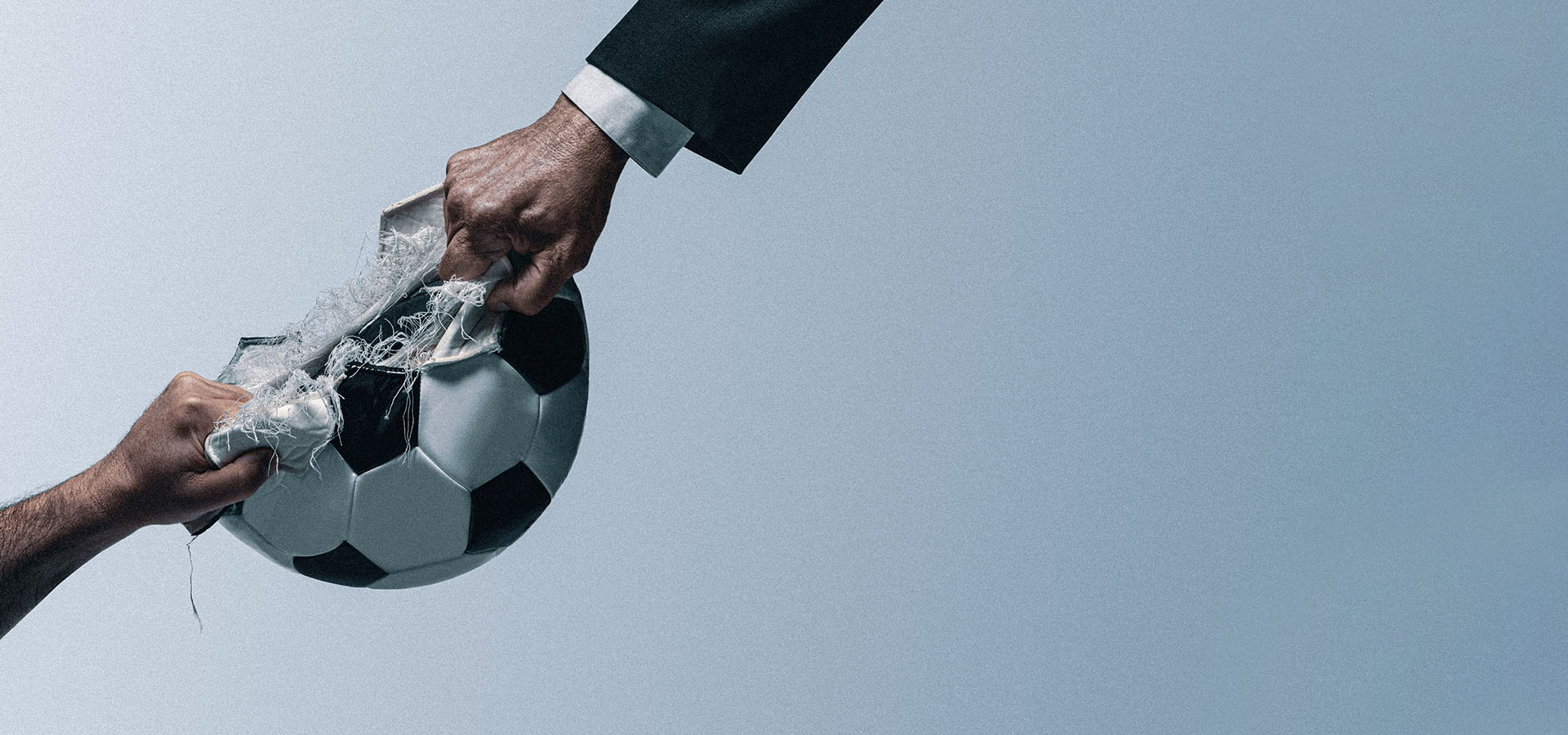 سوپرلیگ: جنگ برای فوتبال