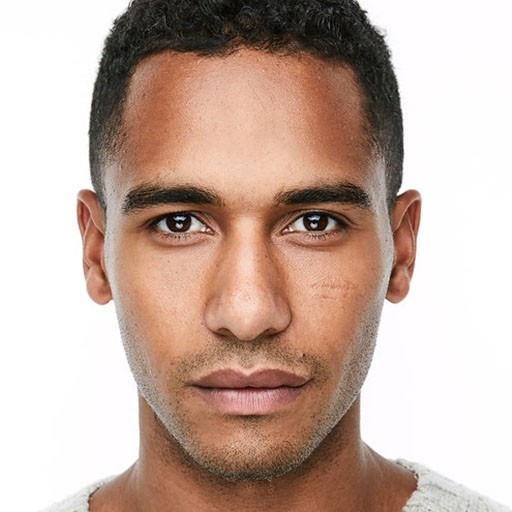 Elliot Knight