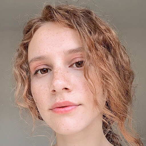 احسن اروغلو  Ahsen Eroglu