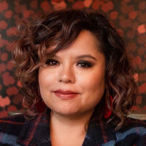 Linda Yvette Chávez