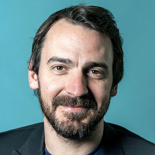 Ewen Leslie