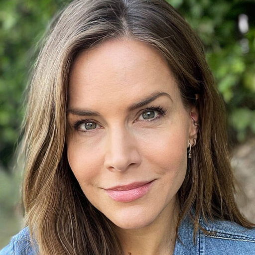 Julie Benz