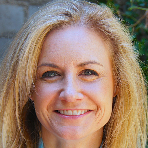 Clare Knight
