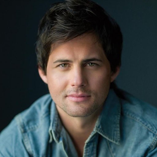 Kristoffer Polaha