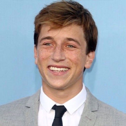 Skyler Gisondo