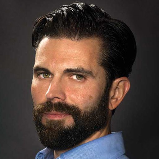 Steven Elliott