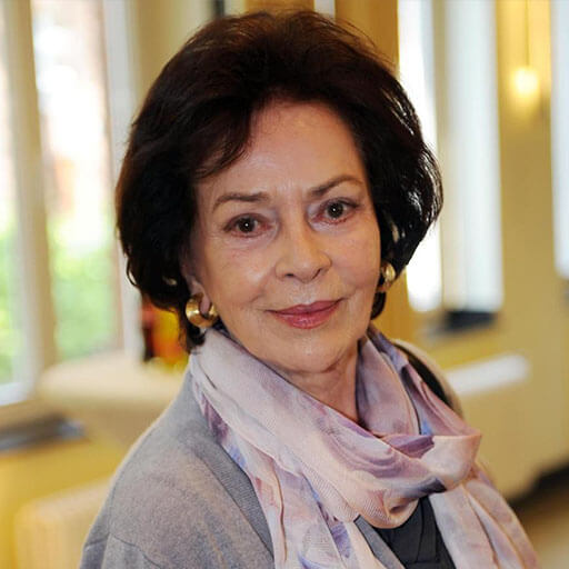 Karin Dor