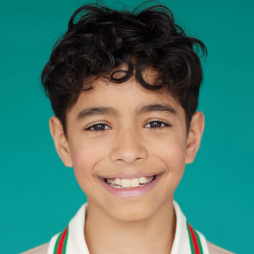 Desmond Sivan
