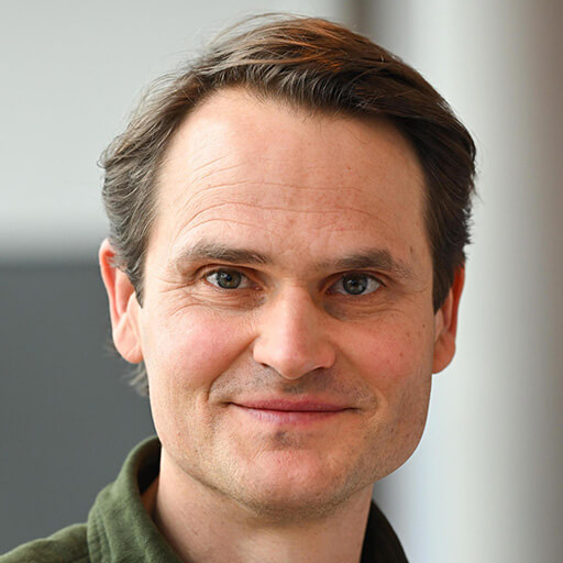 Fabian Hinrichs