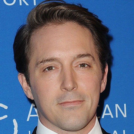 Beck Bennett