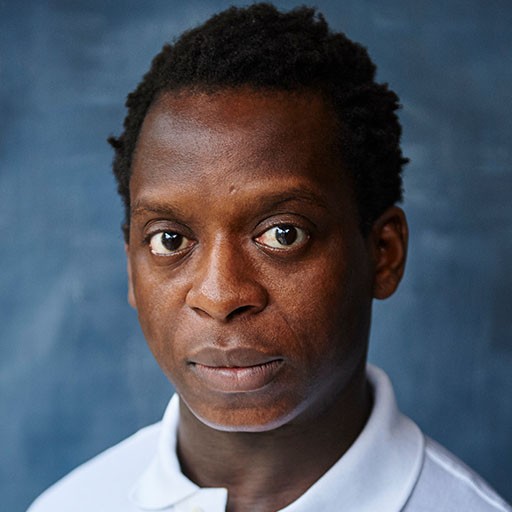 Kobna Holdbrook-Smith