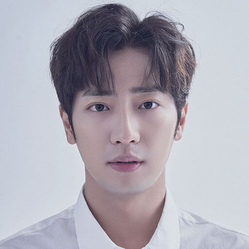 Lee Sang-Yeob