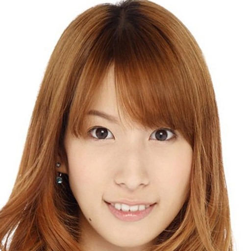 Ami Koshimizu