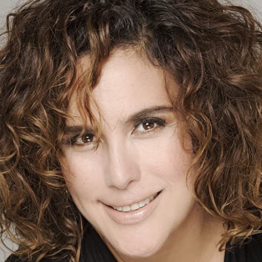 Angélica Vale