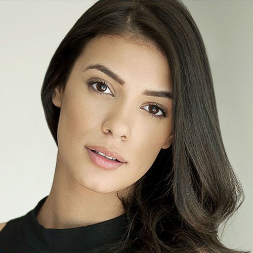 Laysla De Oliveira