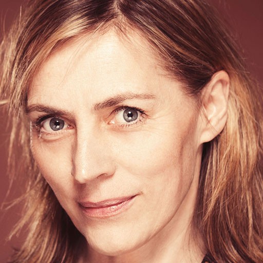 Saskia Reeves