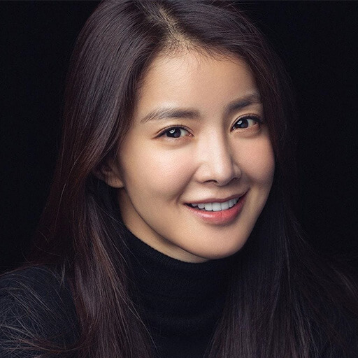 Lee Si-young