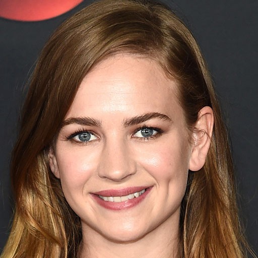 Britt Robertson