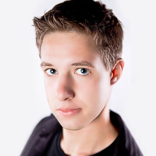 Xander Mobus