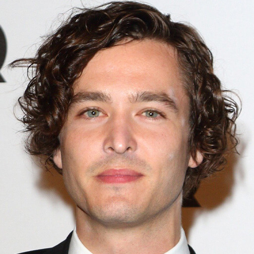 Alexander Vlahos