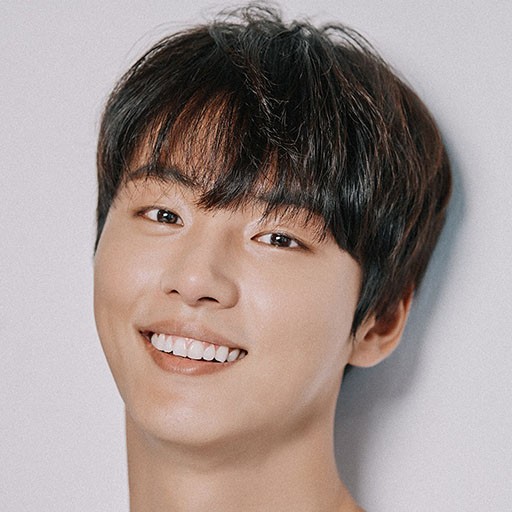 Shi-Yoon Yoon
