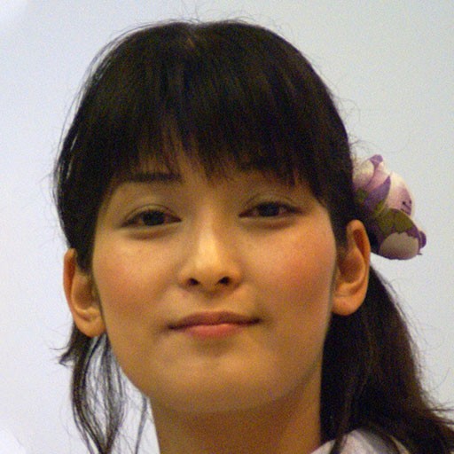 Ayako Kawasumi