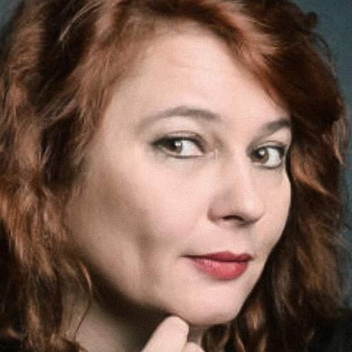 Réka Lemhényi