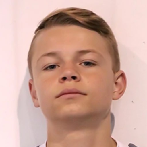 Luke Lowe