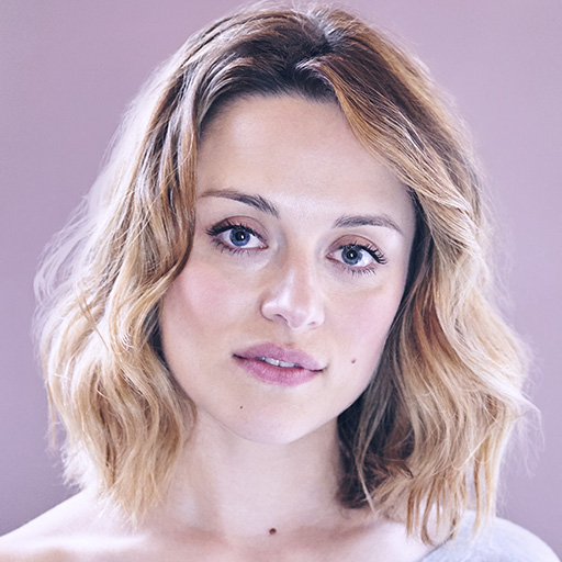 Zoë Tapper