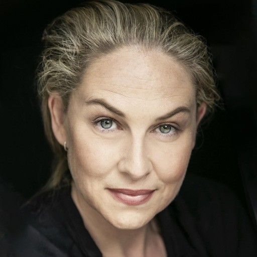 Tracy Lee Gray