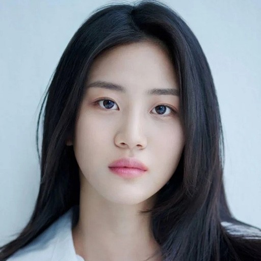 Hong Hwa Yeon