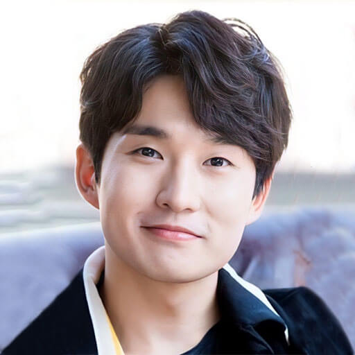Deok-Hwan Ryu