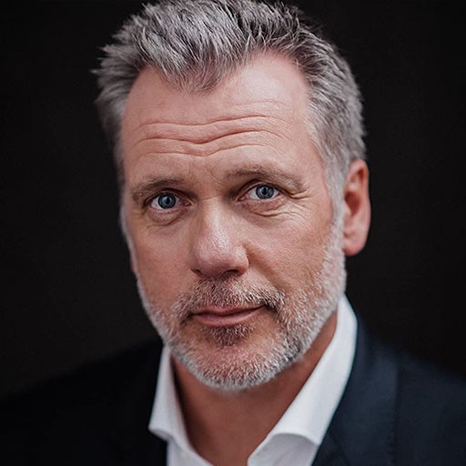 Erik Thomson