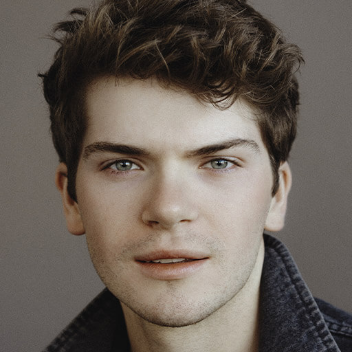 Colton Ryan