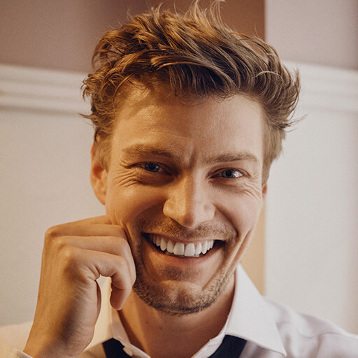 Helgi Schmid