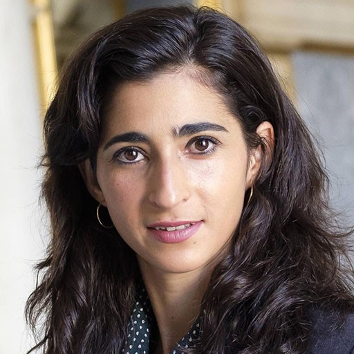 Alba Flores