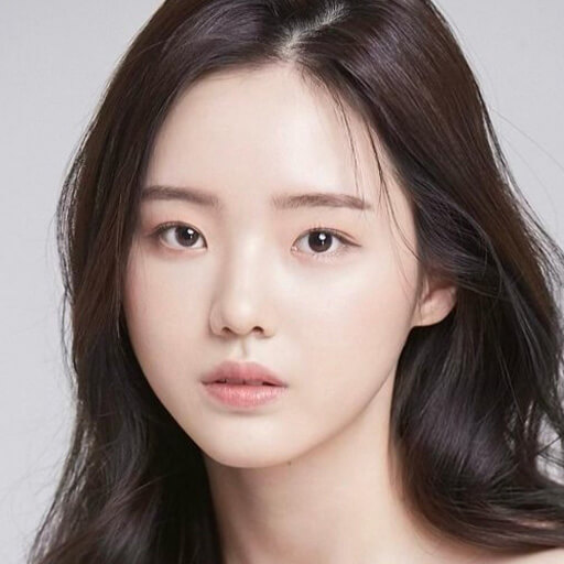 Kang Na-eon