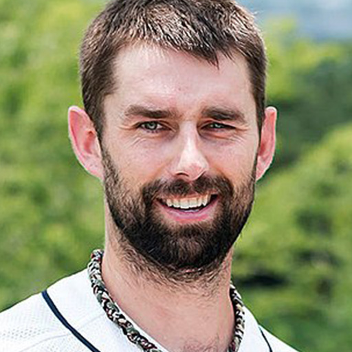 Dustin Nippert