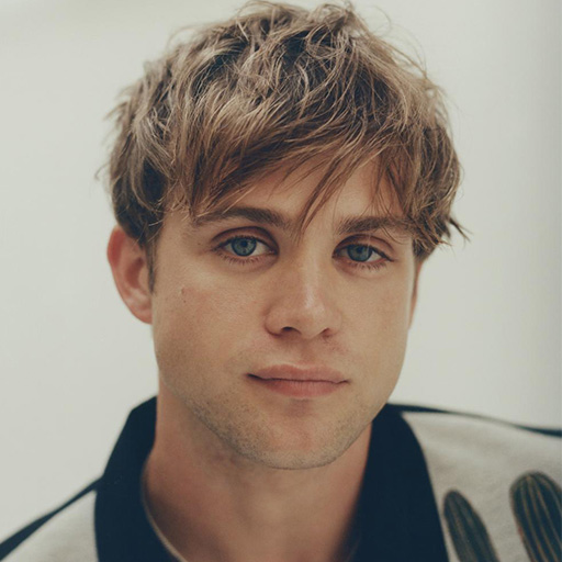 Leo Woodall