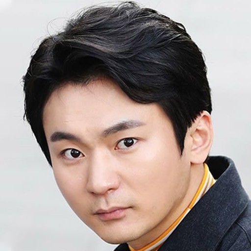 Gi Doong Kang