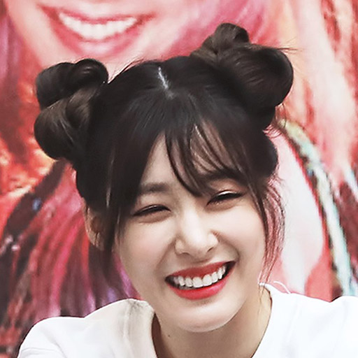 Tiffany Hwang
