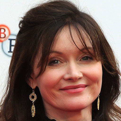 Essie Davis