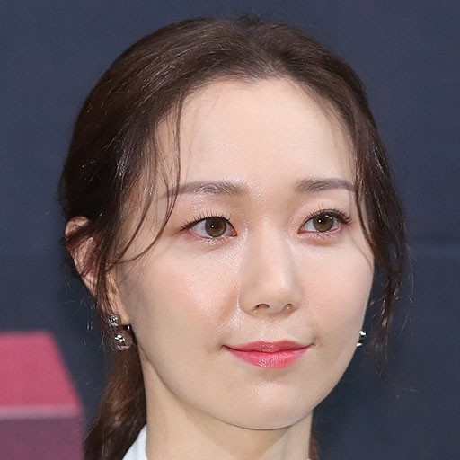 Yoo-Young Lee