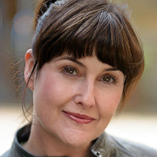 Elizabeth Carling