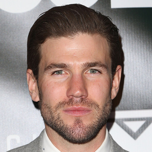 Austin Stowell