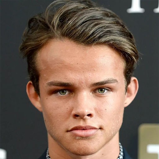 Curran Walters