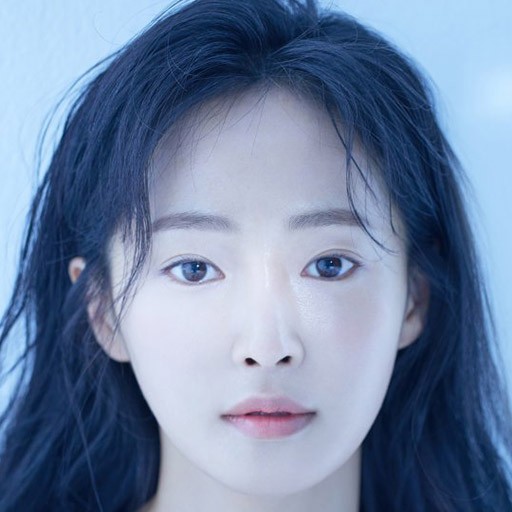 Lee Bom