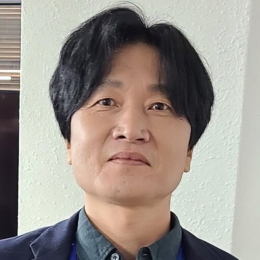 Tae-Hyung Lee