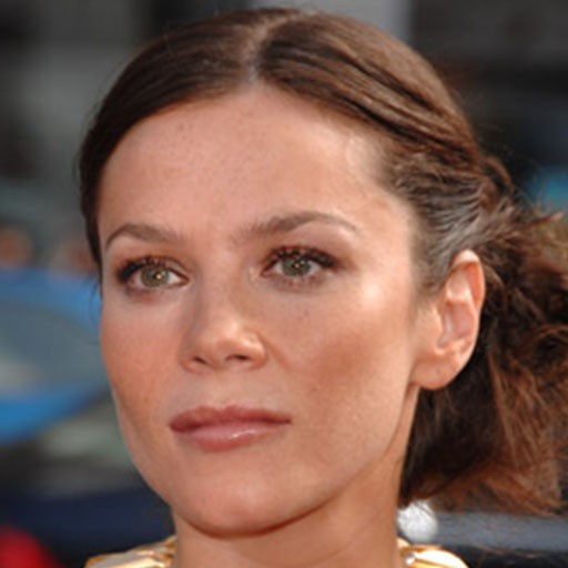 Anna Friel